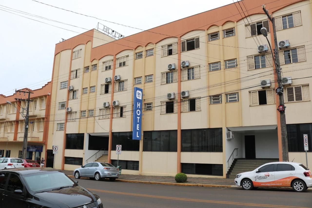 Tri Hotel Xanxerê Extérieur photo
